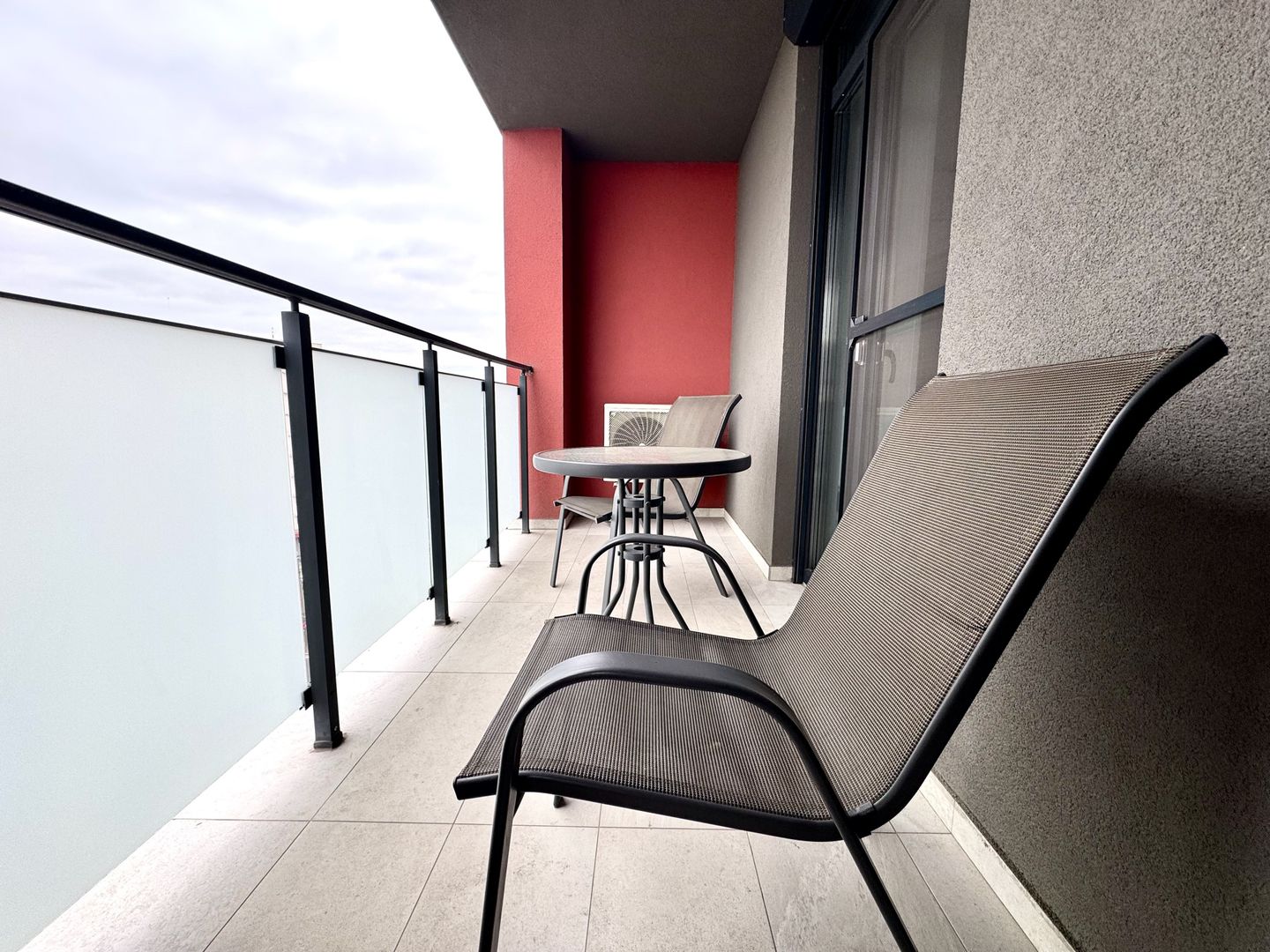 Apartament elegant 3 camere | Zona Olimpia – Stadion | Garaj| - Poză 24