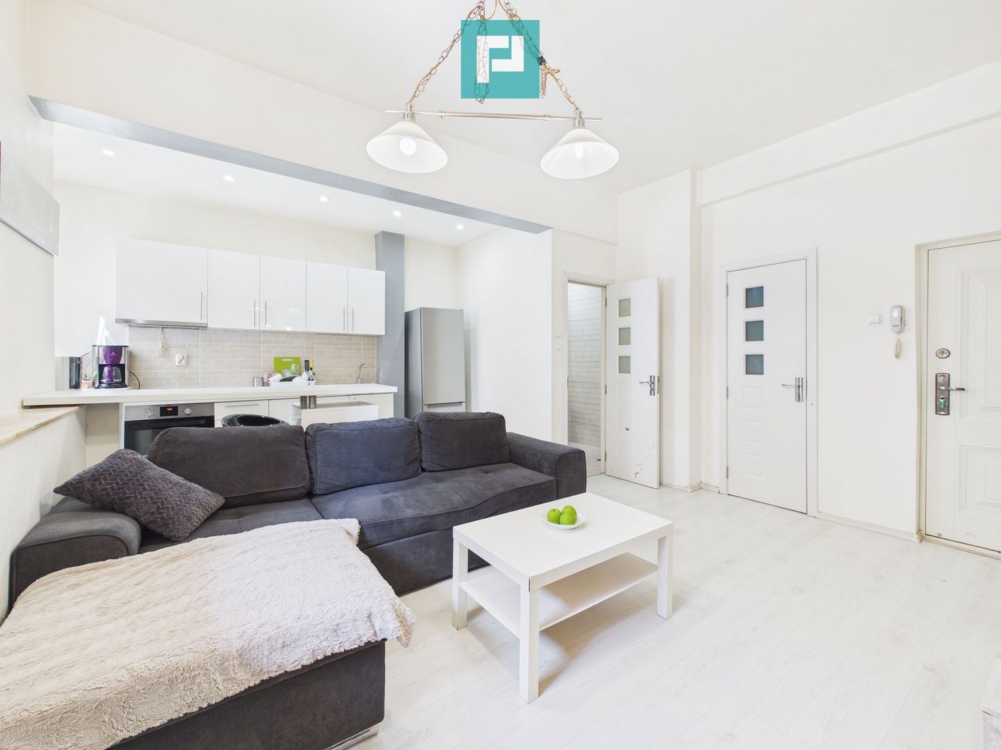 Apartament modern cu 2 camere – Piața Romană - Poză 9