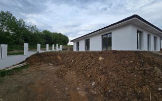 Casa 4 camere la cheie,130 mp,500 mp teren,cartier Unirii - Poză 12