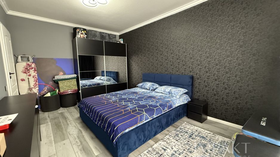 Apartament spatios cu 3 camere in Floresti (Sub Cetate) - Poză 11