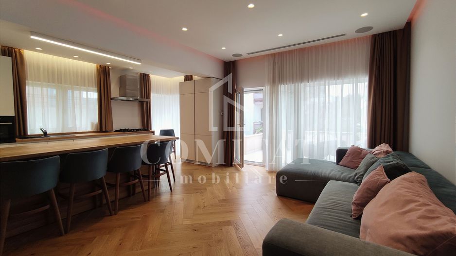 Apartament cu 3 camere cu finisaje moderne | Zona Grand Hotel Italia - Poză 1