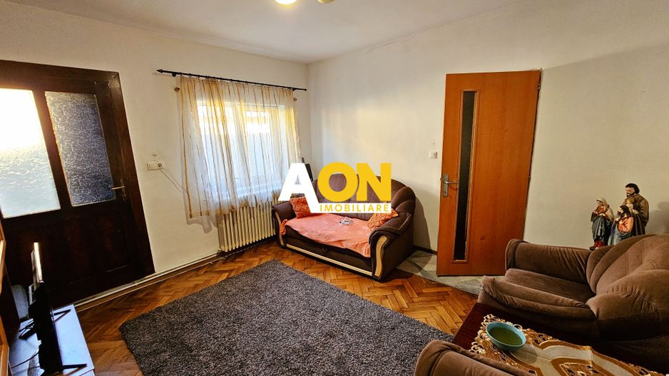 Casa 3 camere, 320 mp teren, Centru, zona Prefectura - Poză 2
