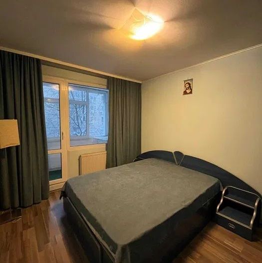 Apartament 3 camere - Metrou Aparatorii Patriei | Centrala Proprie - Poză 1