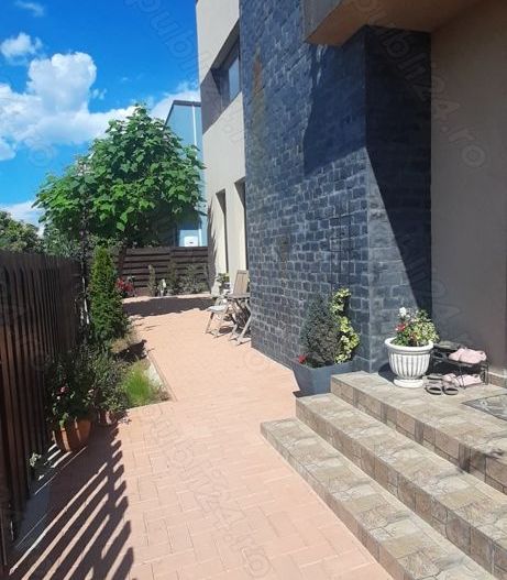 vila individuala pe malul lacului buftea-samurcasi - Poză 3