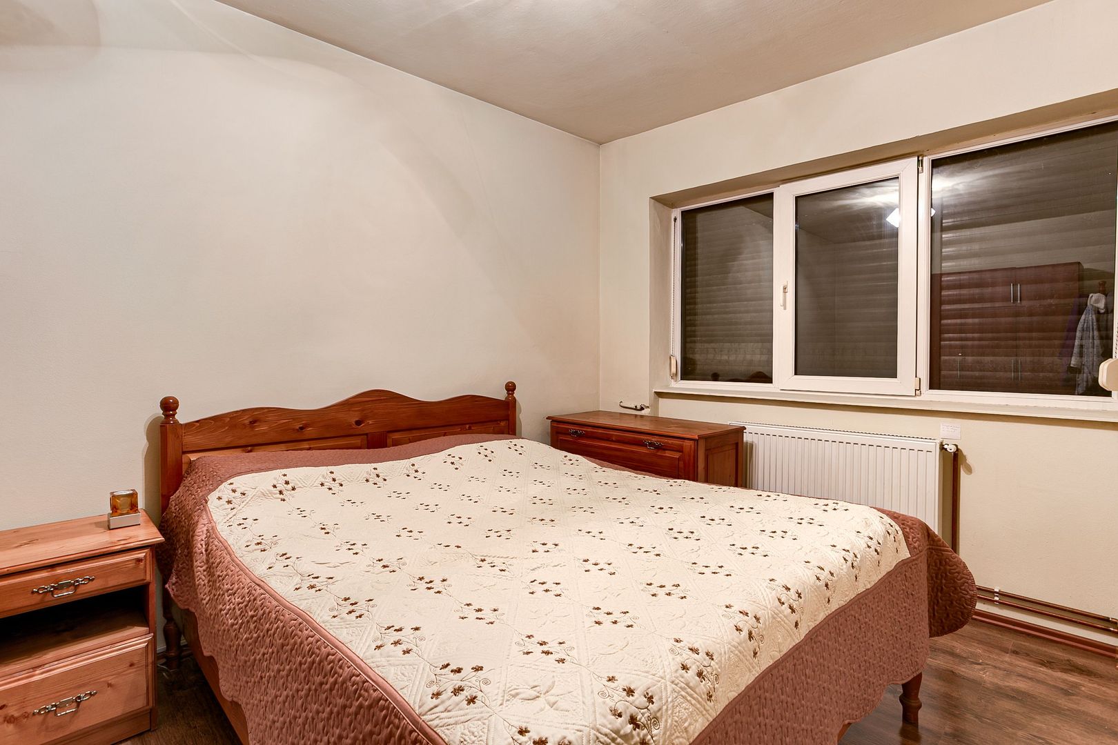 VANDUT! Apartament cu 2 camere etaj 2- Comision 0% - Poză 3