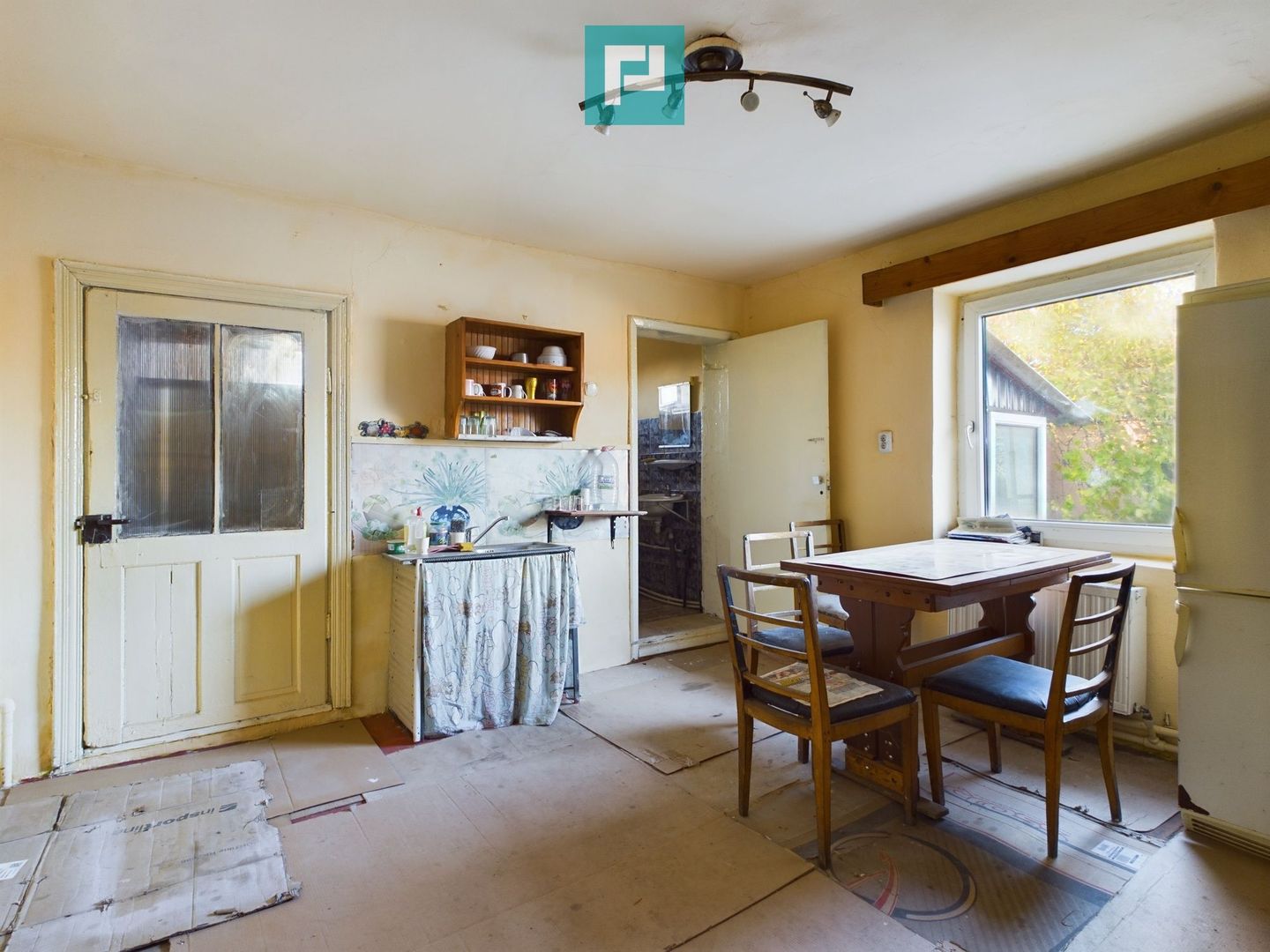 Teren generos și casă în Sânnicolau Mic - Poză 6