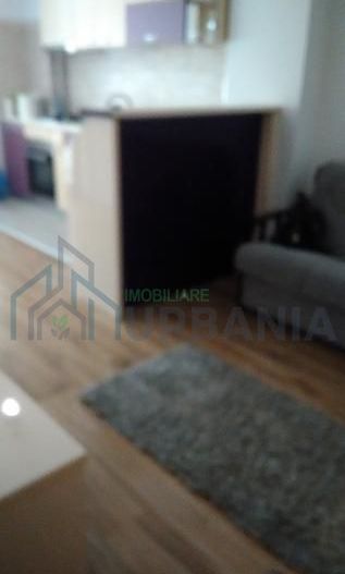Închiriez apartament cu 2 camere - Poză 5