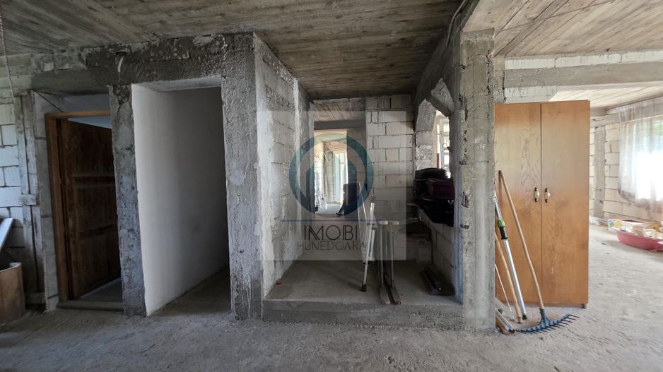 Vilă P+1 în Simeria central 320 mp, teren 1000 mp, toate utilitățile - Poză 27