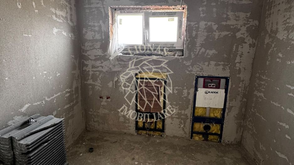 Casa Finisata 4 camere 120 mp-teren 600 mp-pod mansardabil-Aerodrom - Poză 4