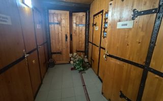 Spatiu comercial de inchiriat in Giulesti (langa stadion, complex comercial) - Poză 21