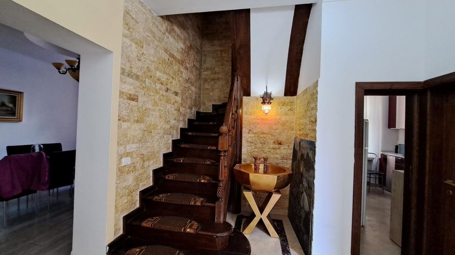 Vilă Lux în Centru Capitalei – Ideală pentru Rezidențial sau Buisness - Poză 33