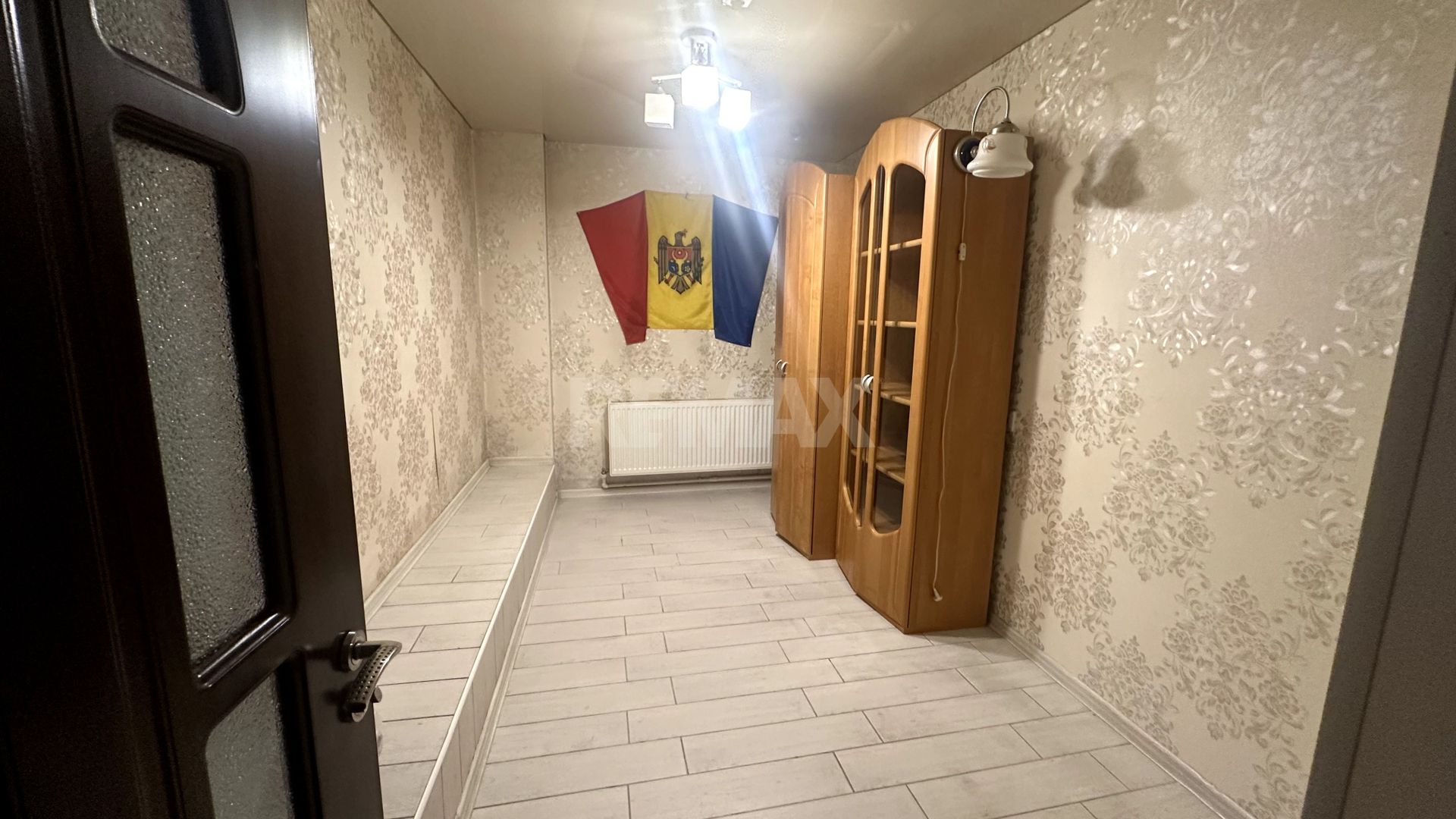 Se oferă spre închiriere casă în sectorul botanica - Poză 3