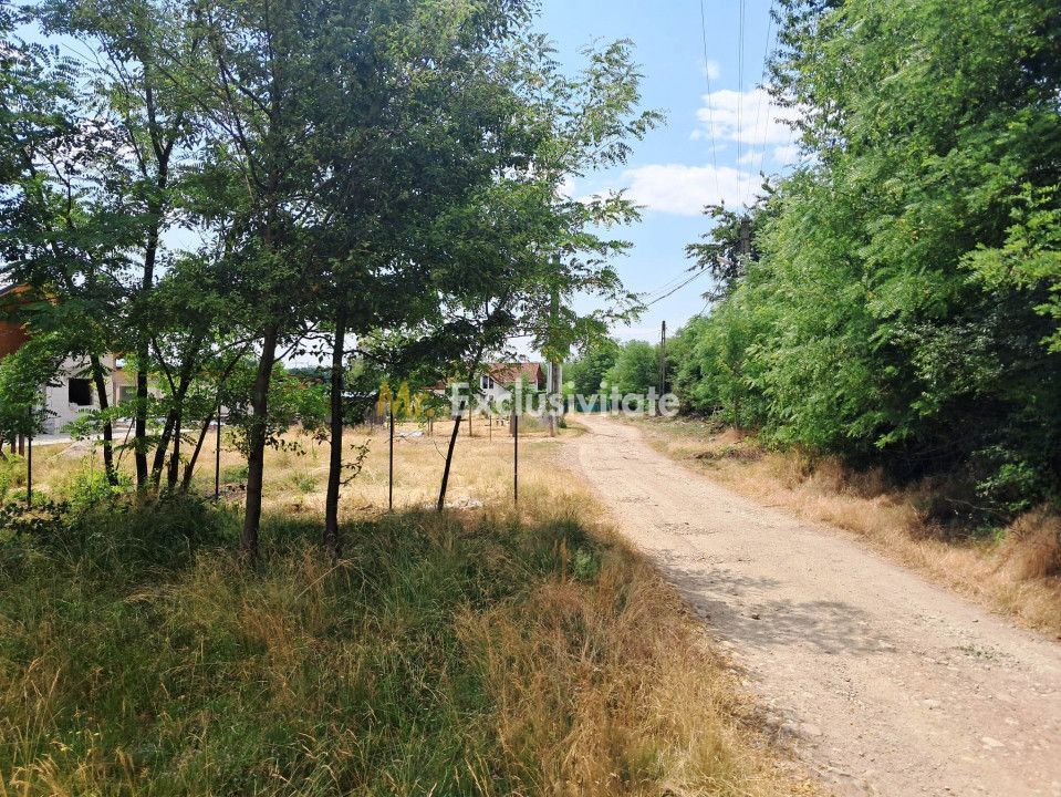 TEREN INTRAVILAN  POLOVRAGI - Poză 6