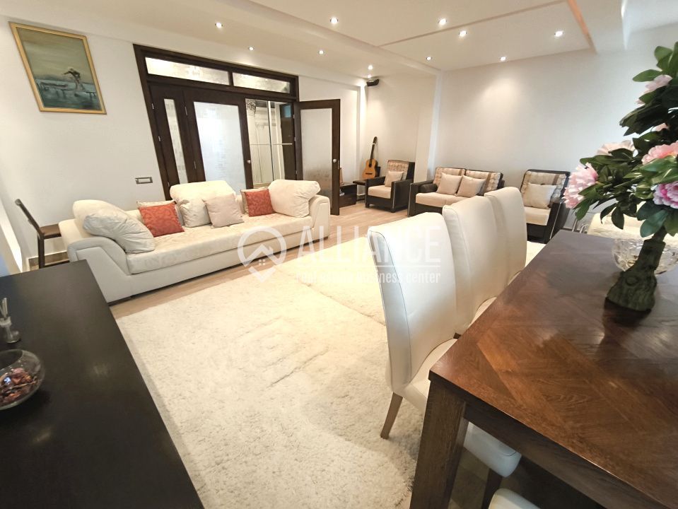 MAMAIA  Statiune (Cod 01) - Penthouse impresionant cu terasa 148 mp! - Poză 3