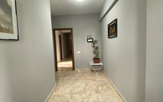 Apartament -220mp + terasa 200mp sector 4 Pasaj Marasesti an bloc 2000 - Poză 3