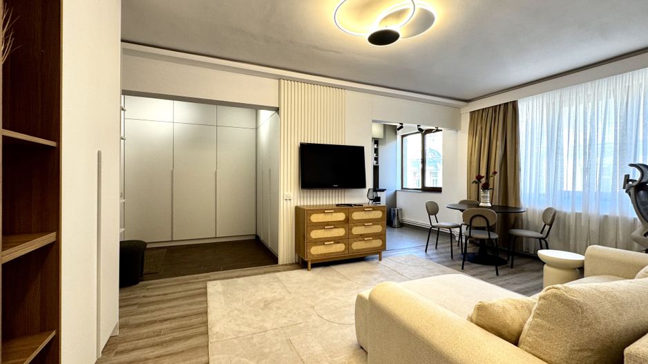 Apartament cu stil, eleganță și energie vibrantă, în Piața Victoriei - Poză 7