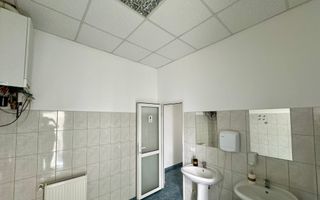 Clădire SAD de închiriat, situată la intrarea în Dumbrăvița - Poză 23