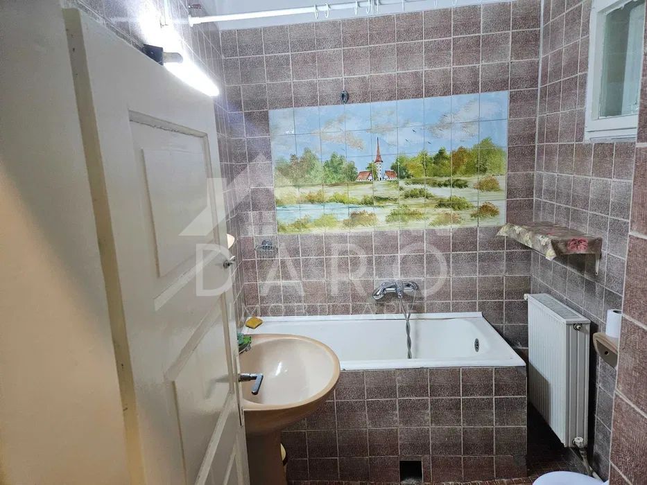 Dau în chirie apartament cu o cameră zona cetății(central) - Poză 2
