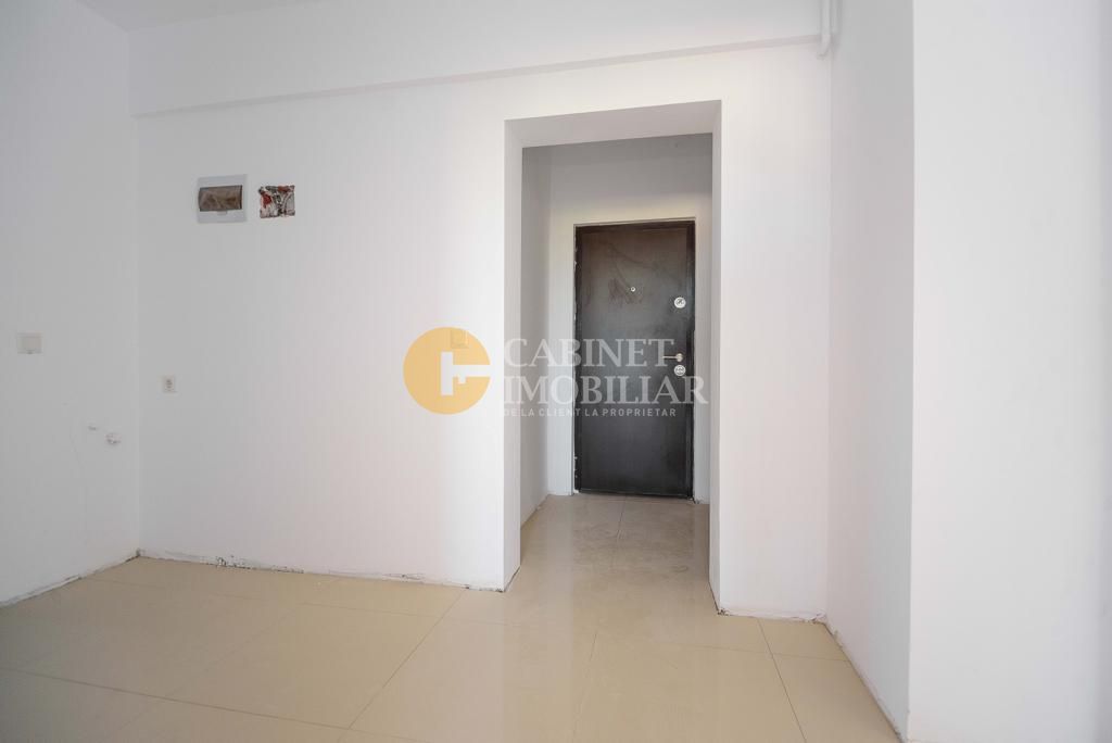 Pacurari- Etaj intermediar Apartament 2 camere decomandat- 72 mp - IIntabulat - Poză 5