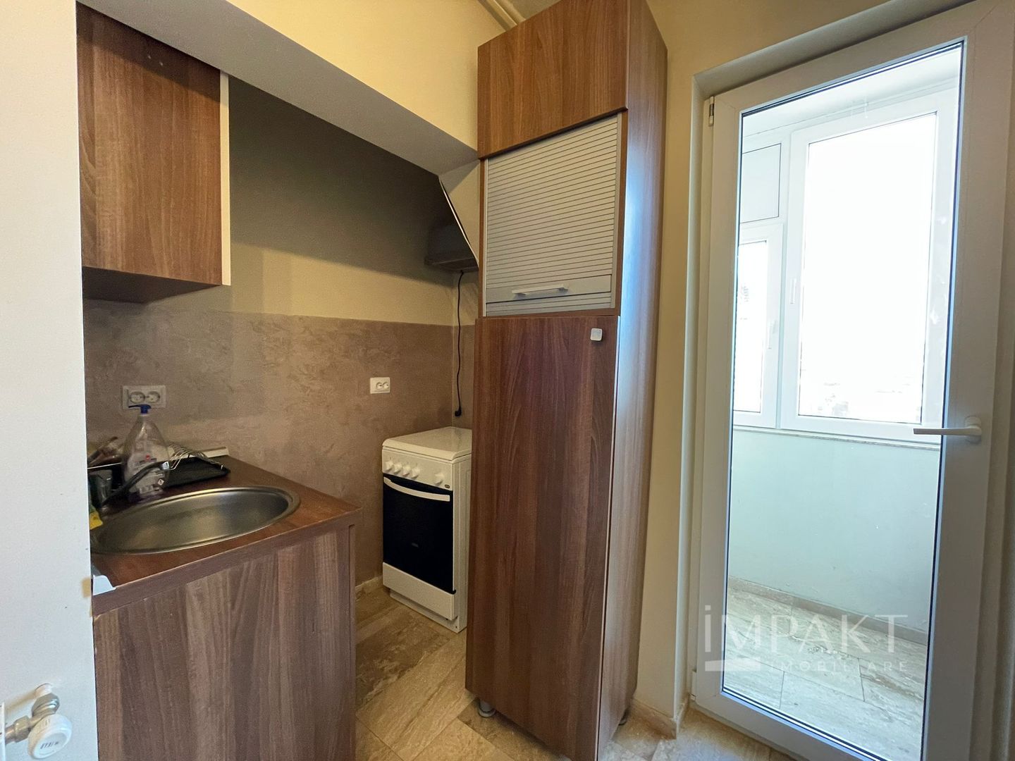 Închiriere 2 camere, central, 2 locuri de parcare - Poză 7