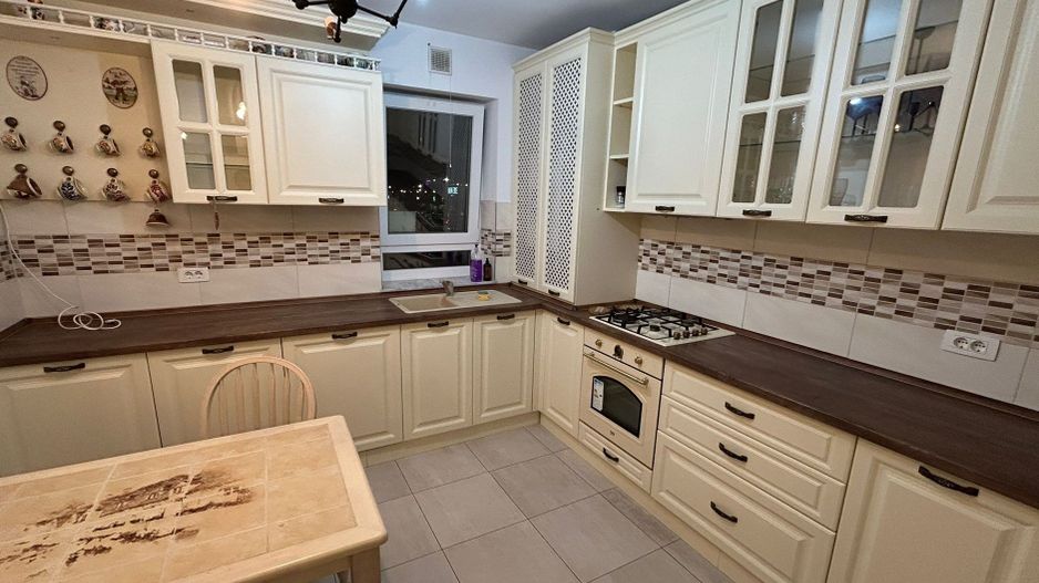 Inchiriere apartament 3 camere cu terasa de 50 mp Kasper - Poză 8