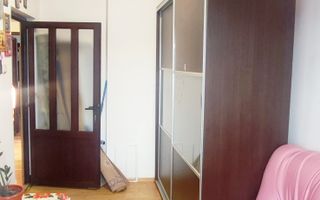 Apartament cu 3 camere in Craiter - Poză 2