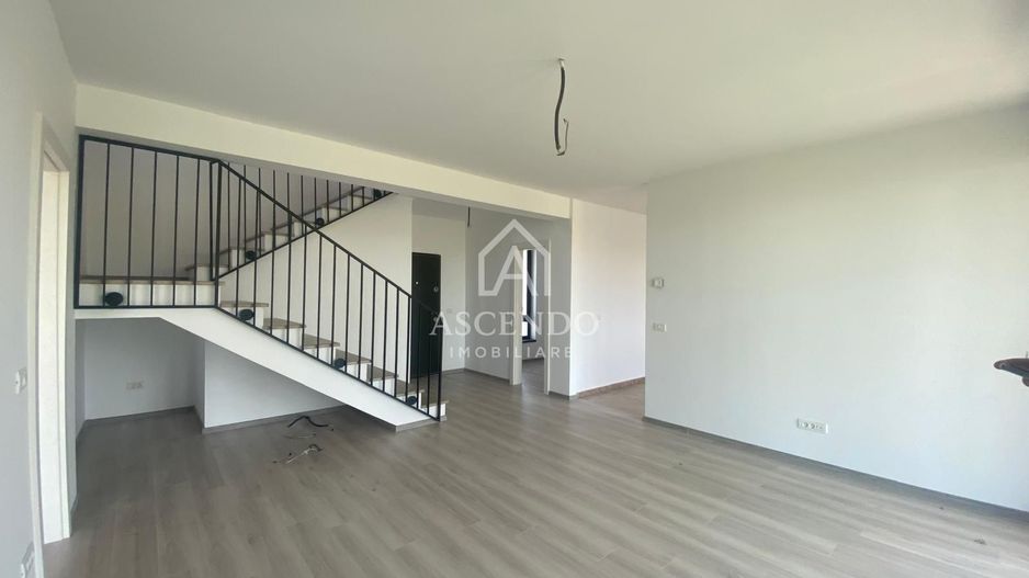 Case noi în Măgurele cu grădină proprie, parc privat și finisaje premium - Poză 8