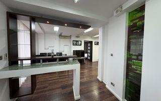 Super apartament in blocul turn de la OMV - Poză 1
