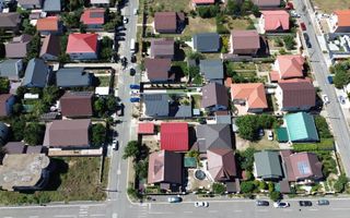 VILĂ P+M DE VÂNZARE ÎN VALU LUI TRAIAN - Poză 3