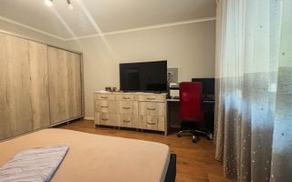 Oportunitate business,locuință + spațiu pentru producție în Câmpenești - Poză 2