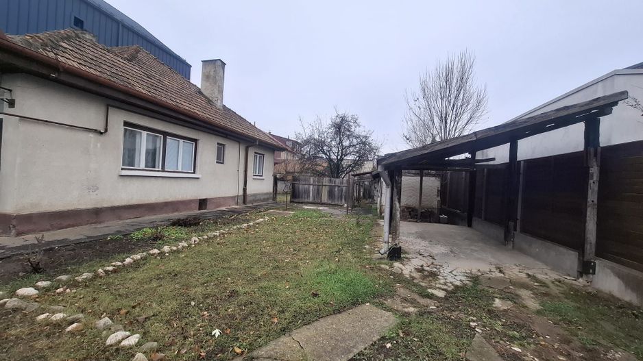 Spațiu cu potențial dublu: locuință sau sediu! - Poză 2