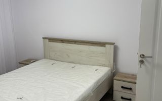 Apartament cu 2 camere, renovat complet, str.Libertății, Moinesti - Poză 5