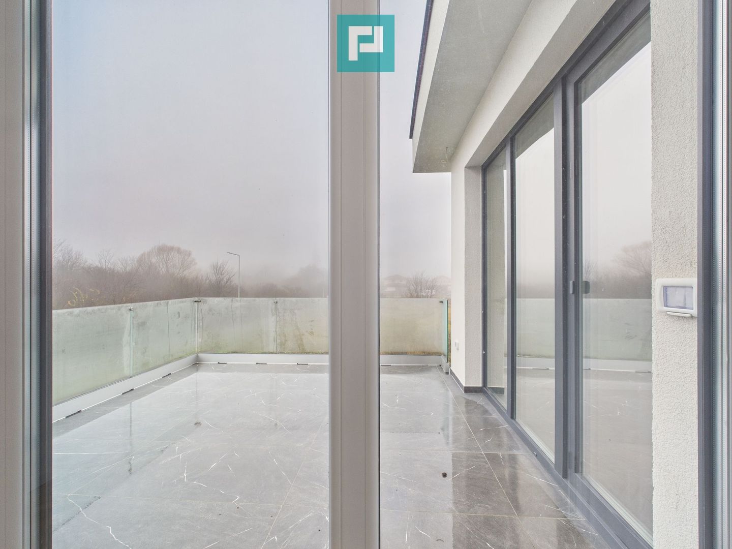 Duplex modern 5 camere Dumbrăvita - Poză 21