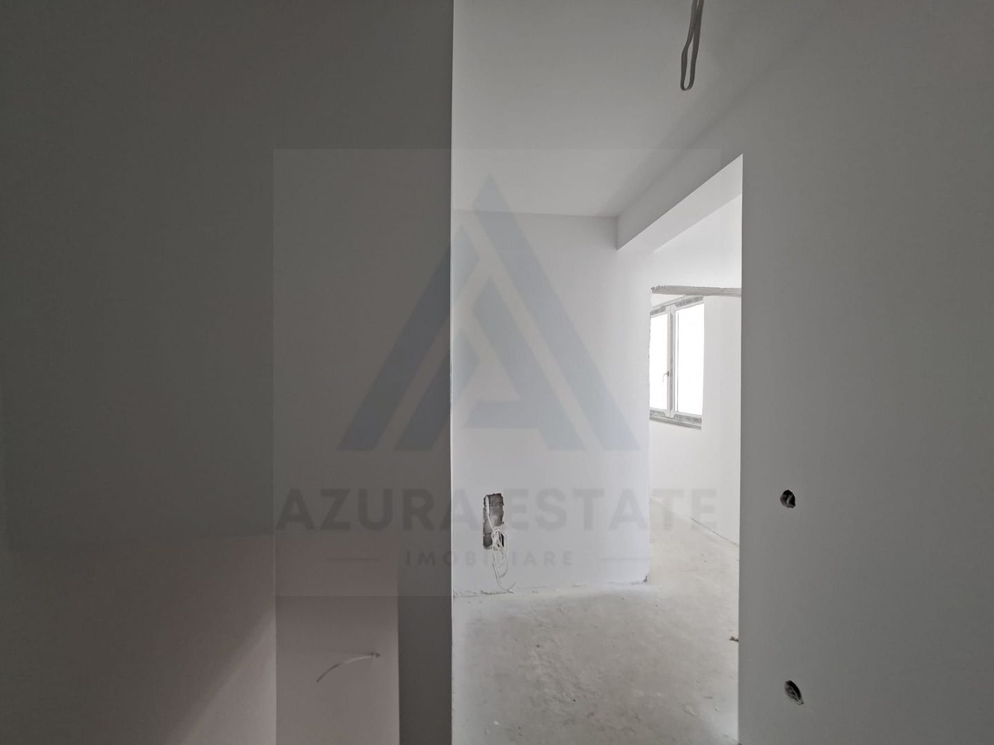 Casa moderna 4 camere 2 bai 2 balcoane si teren 140 mp in Arhitectilor - Poză 19