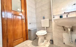 Apartament spatios 4 camere + parcare, pretabil ptr ERASMUS - Poză 13