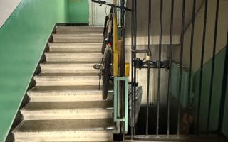 Apartament 3 camere 60 mp etaj 2 - Campina ,langa OMV - Poză 24