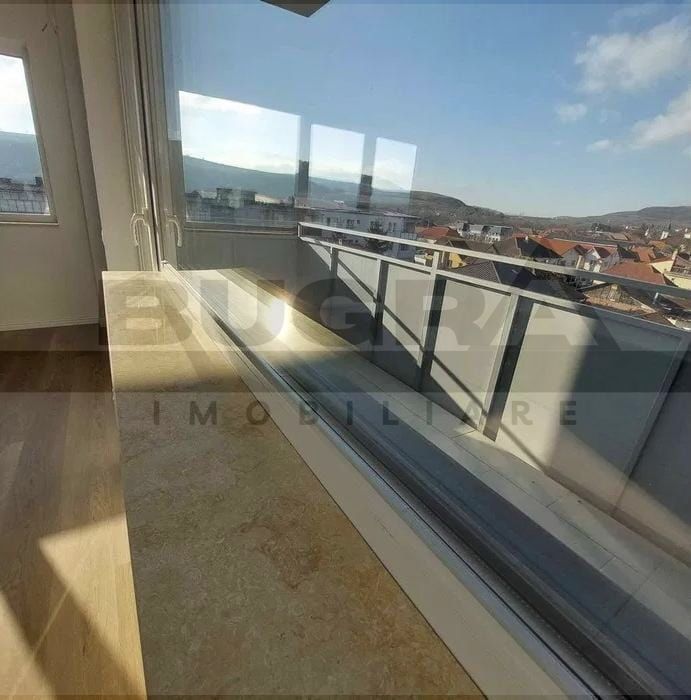 Apartament finisat cu 3 camere, 75 mp,  parare, zona Baciu Regal - Poză 8