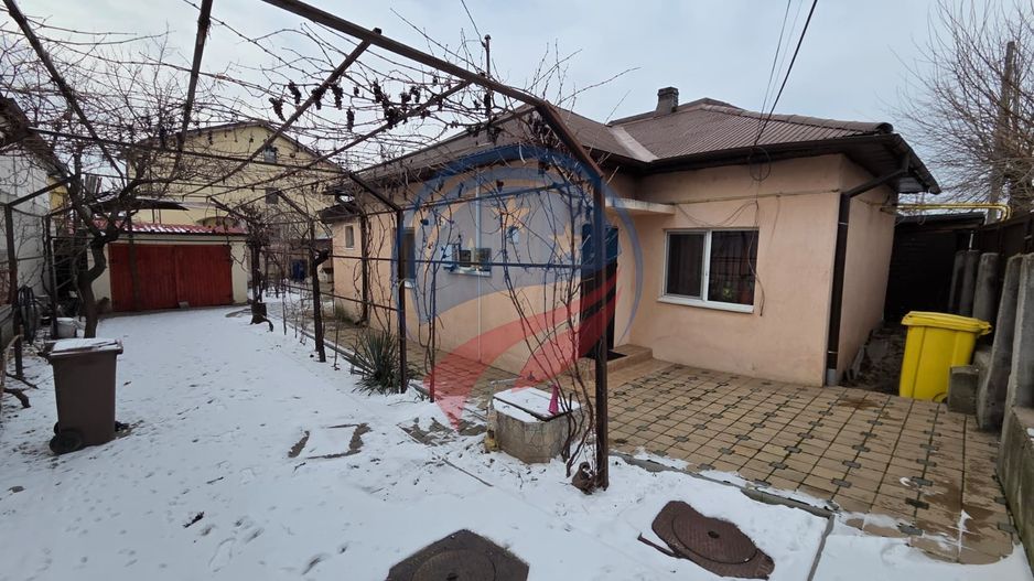 Casă primitoare, excelent poziționată, ideală pentru o familie! - Poză 13