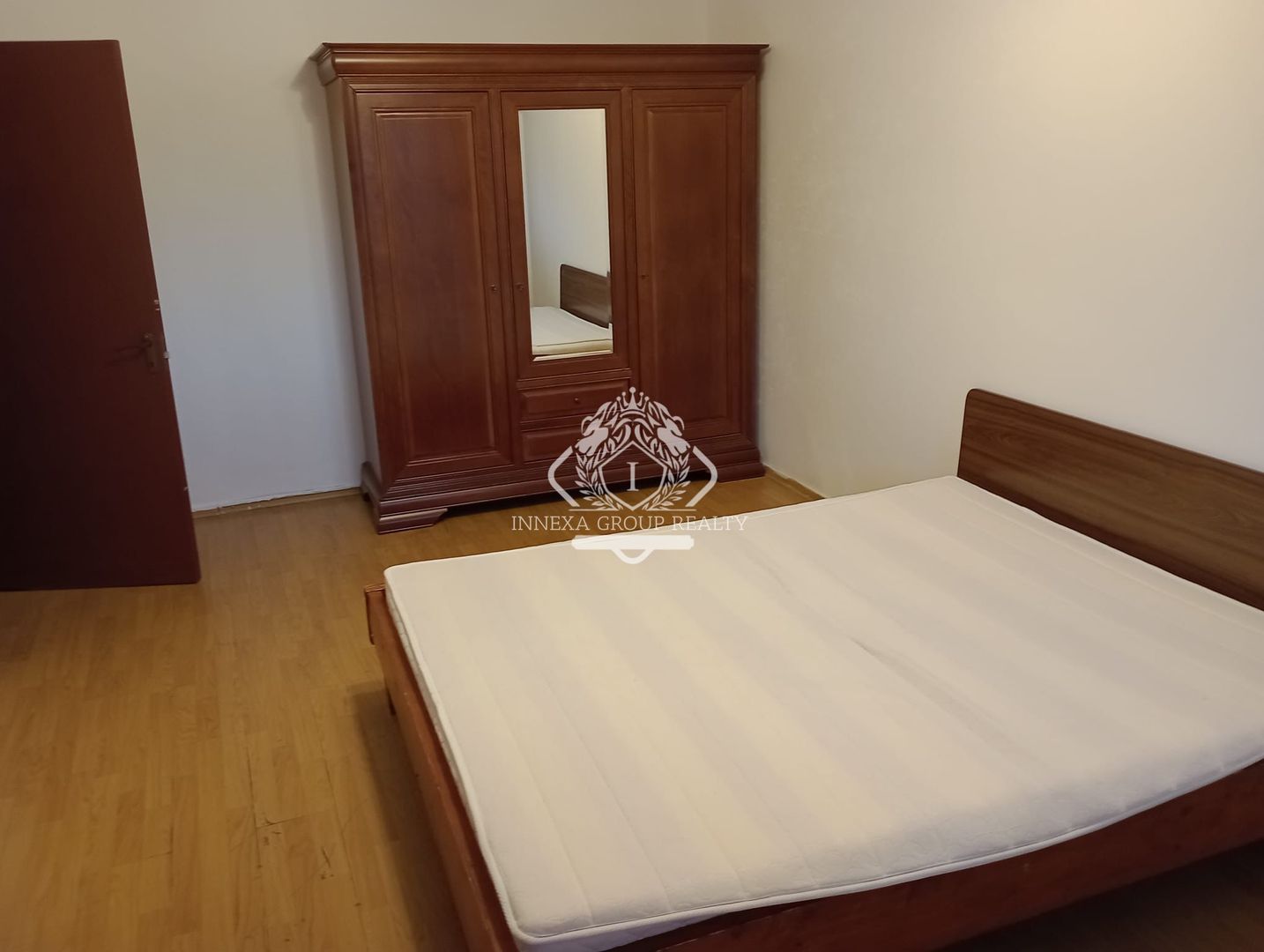 Apartament 3 camere I 550E - Poză 2