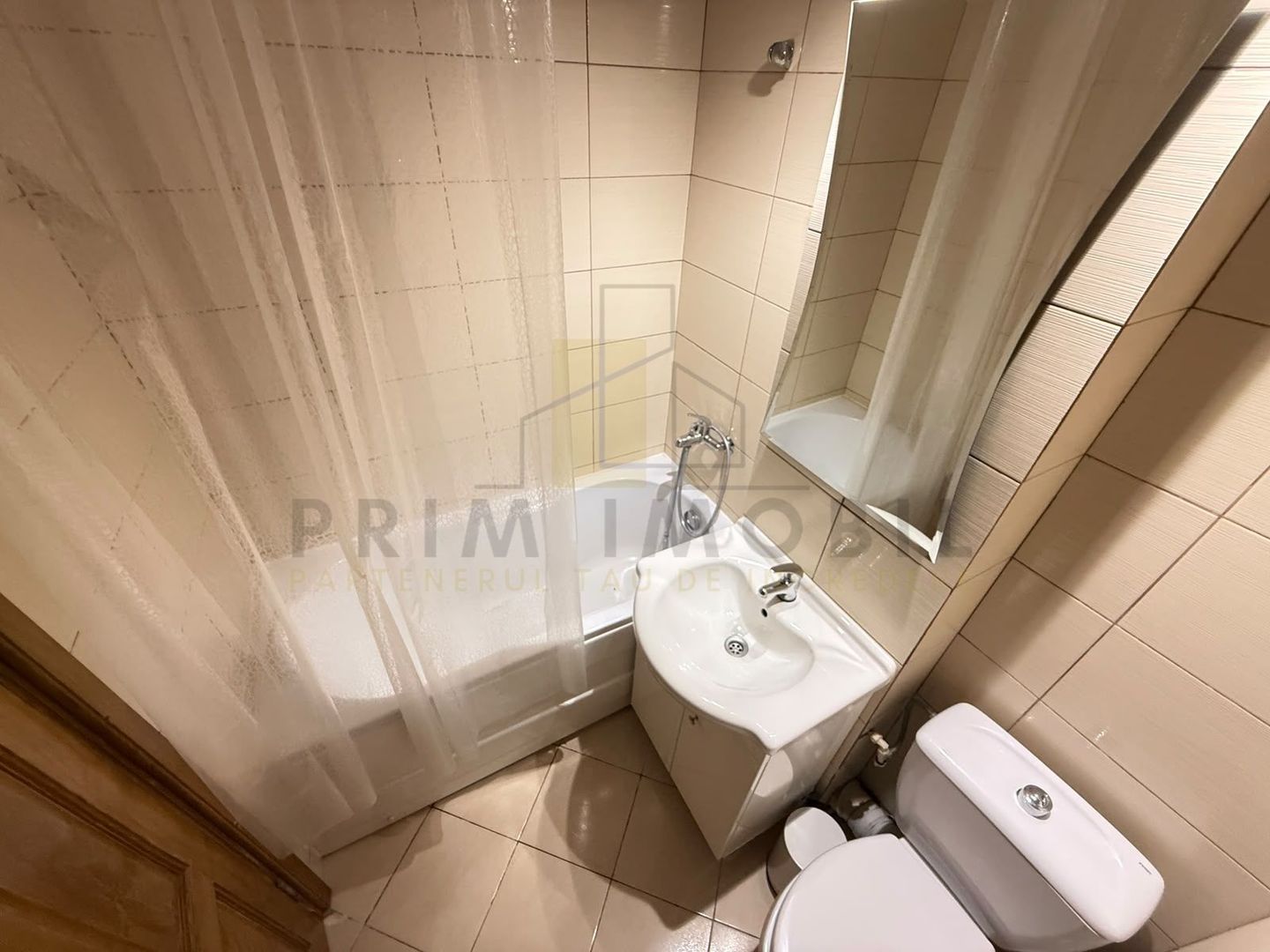 Apartament 2 camere, Hala Centrala, etaj 8, vedere panoramica, renovat - Poză 19