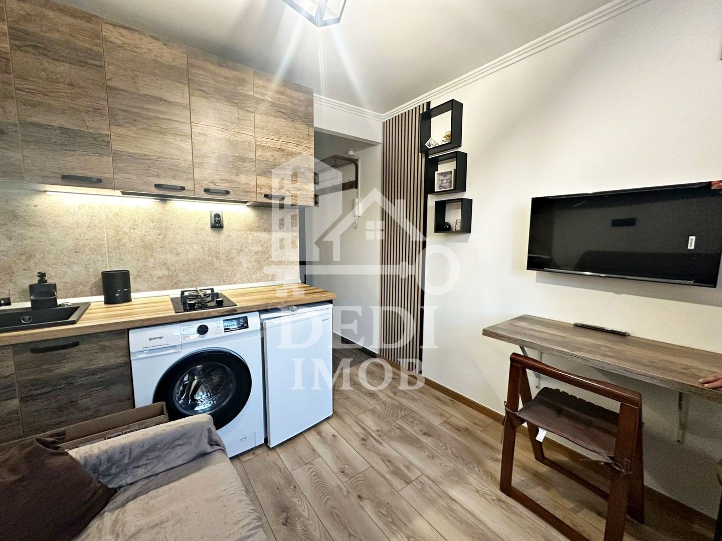 Garsoniera de vânzare in zona Rogerius, Oradea - Poză 2