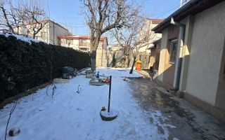 TEREN 300MP cu construcție existenta-Voluntari Str.Sihlea zona case - Poză 3