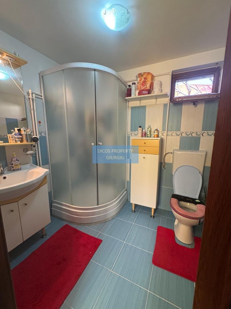 Casă cu garaj și anexe, teren 397 mp – Șoseaua Bălănoaiei - Poză 2