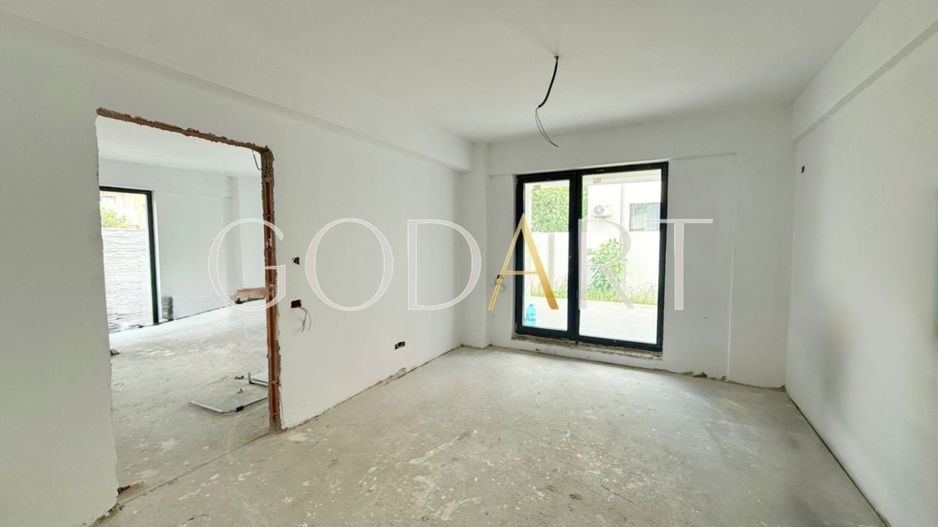Apartament 3 camere | Curte | Singur pe etaj - Poză 4