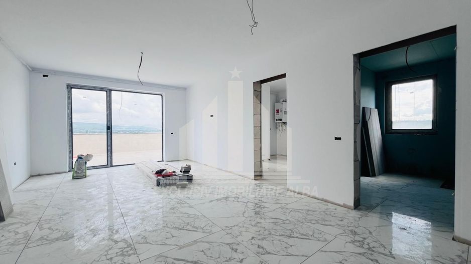 Apartament cu 3 camere si terasa de 45 mp, Bloc Nou - Poză 1