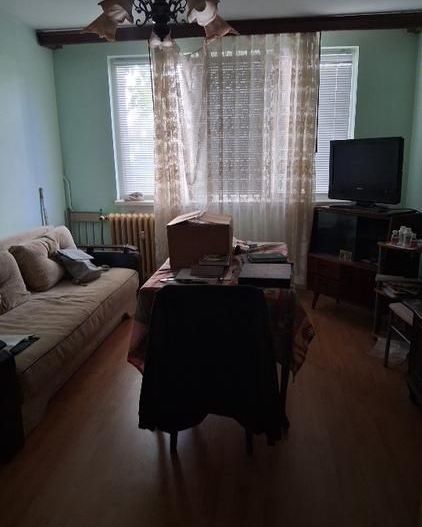 Vanzare apartament 3 camere, etaj 1/4, Titan-Fetesti - Poză 3