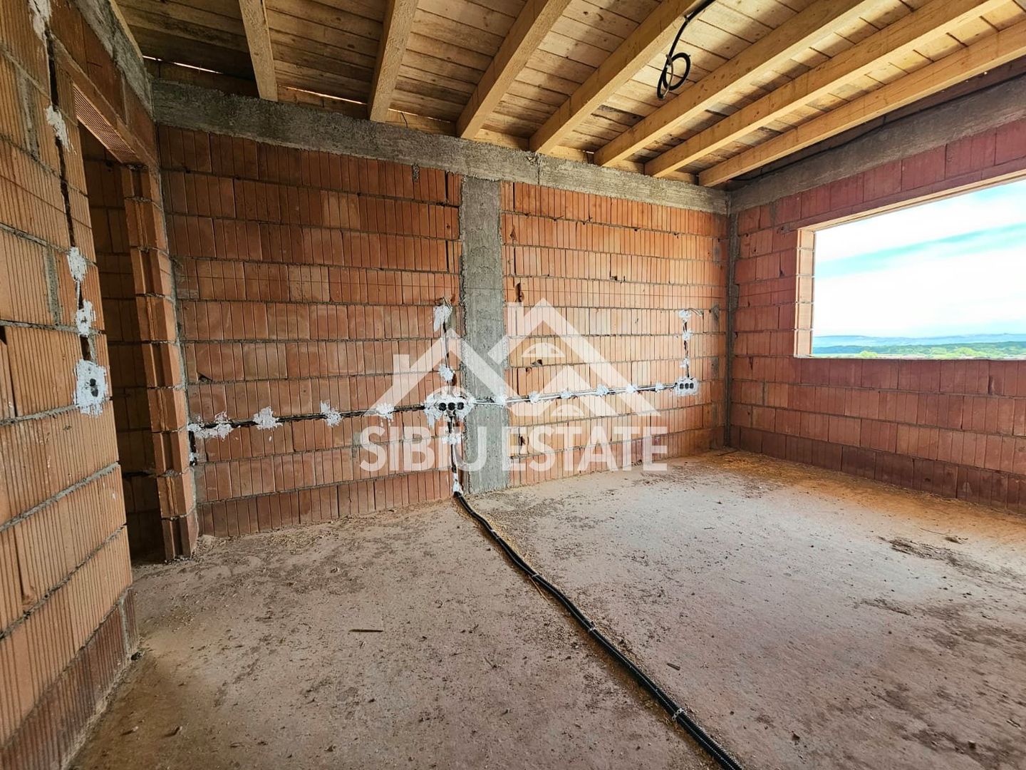 Casa 4 camere terasa Sibiu Calea Cisnadiei, NOU - Poză 9