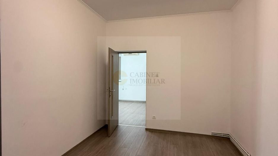 4 camere  | Etaj 1/6  | Calea Victoriei - | Partial mobilat si utilat - Poză 6