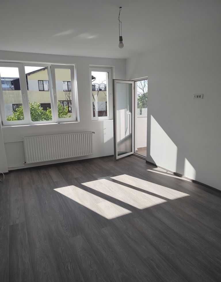 Apartament 2 camere de vanzare Gorjului - Poză 1