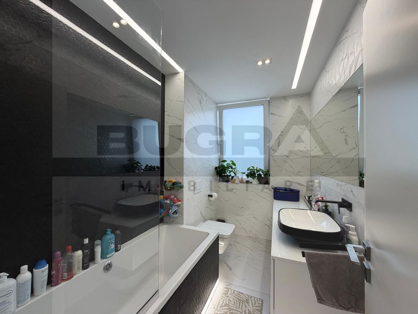 Penthouse 2 niveluri de 120mp, terase 60mp, parcare, zona Iulius Mall - Poză 18